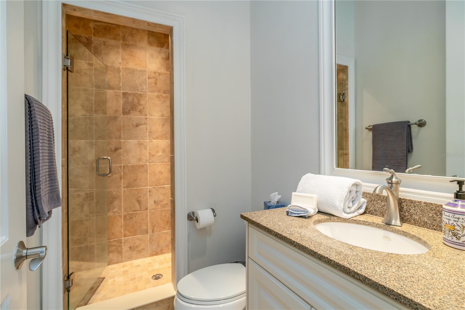 OCEANSIDE/BEVERLY BEACH CONDO - Residential
