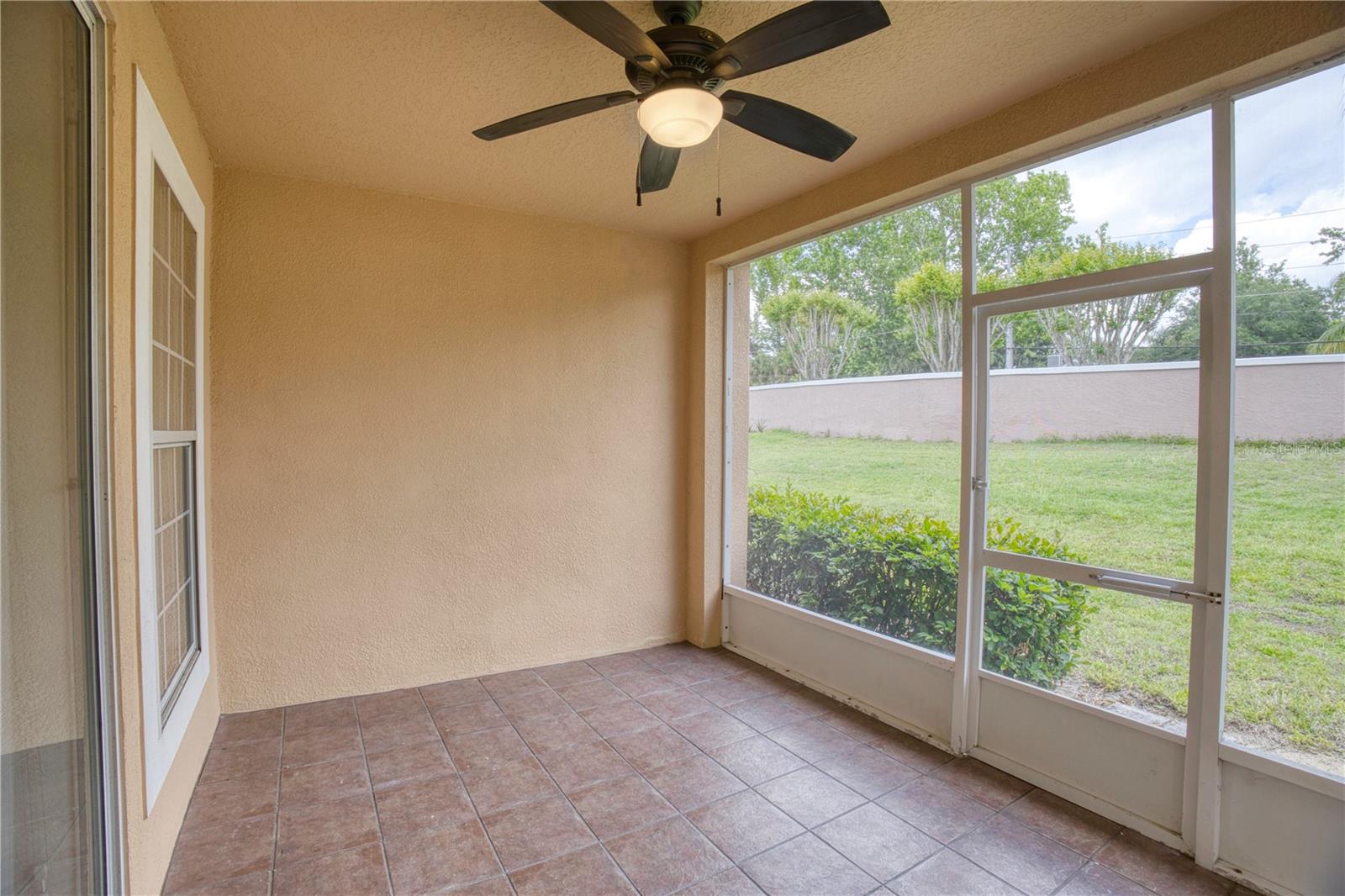 PHILLIPS BAY CONDO PH 02 OR 5723/2465 - Residential Lease