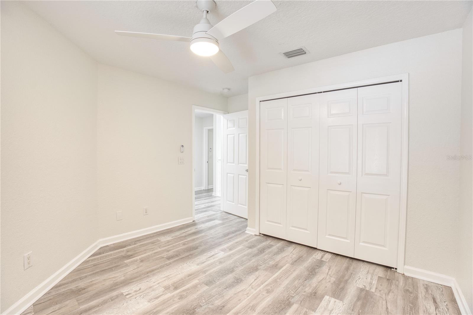 PHILLIPS BAY CONDO PH 02 OR 5723/2465 - Residential Lease