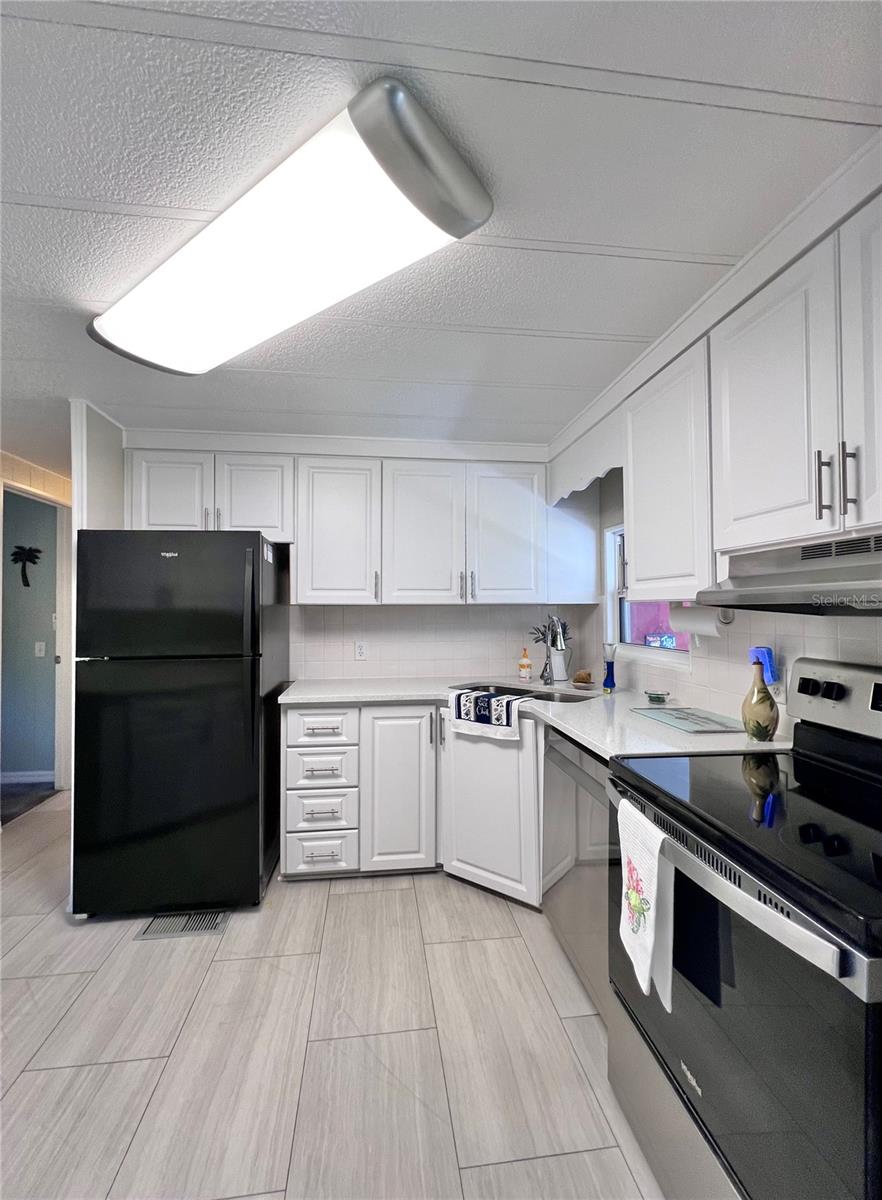 FAIRWAY VILLAGE MOBILE HOME PARK UNREC - Residential