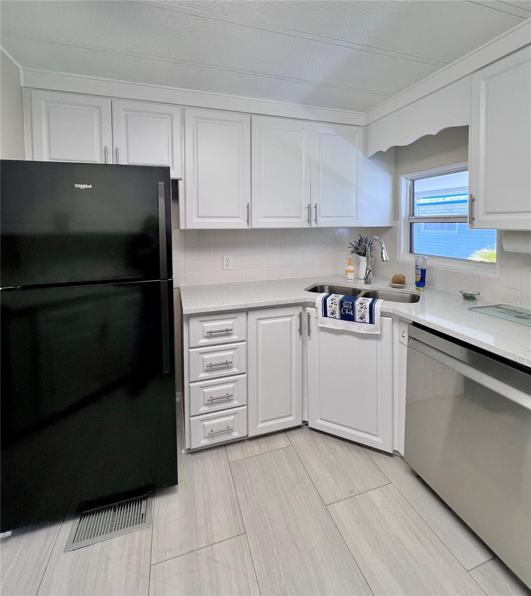 FAIRWAY VILLAGE MOBILE HOME PARK UNREC - Residential