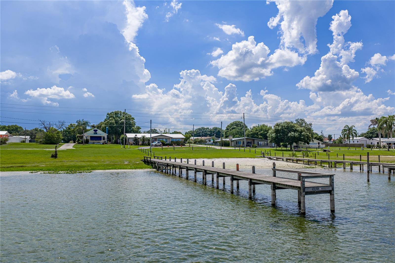 LAKE JACKSON BLVD SUB - Residential