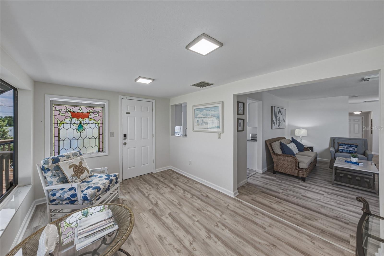 LAKE JACKSON BLVD SUB - Residential