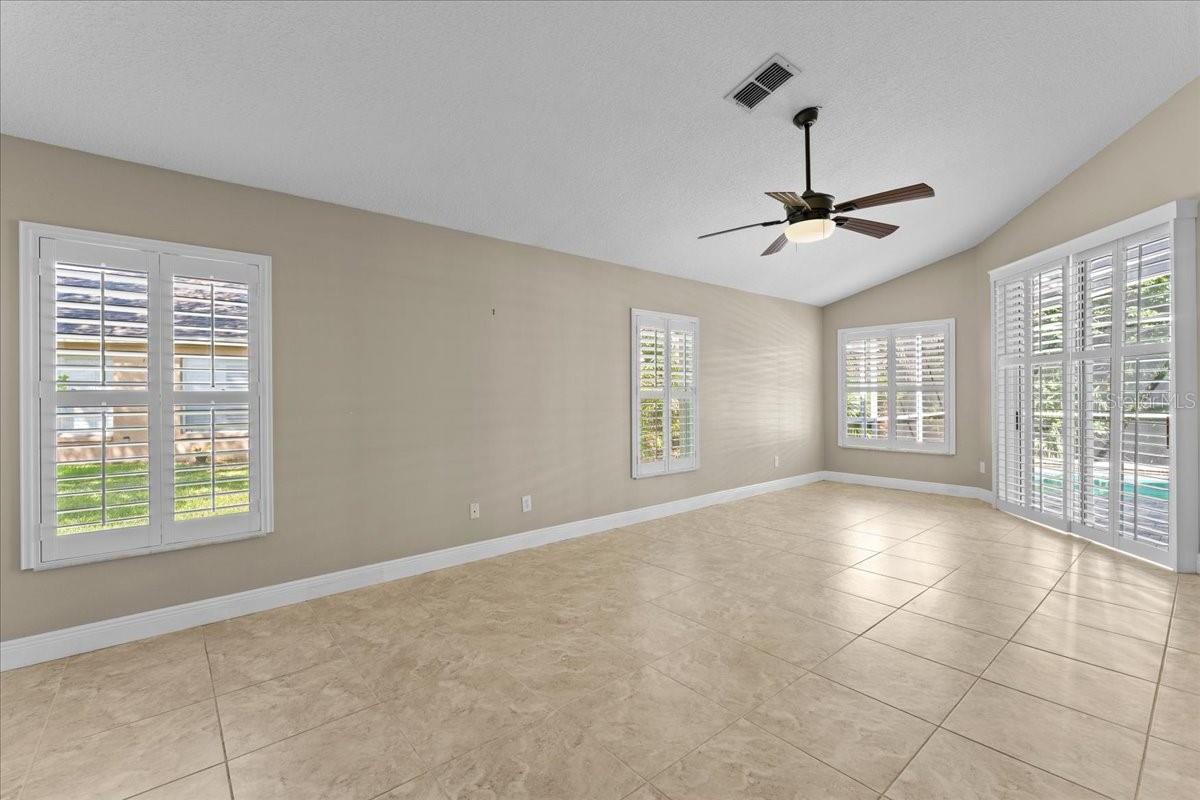 STONEBRIAR - Residential