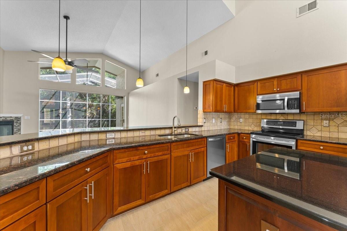STONEBRIAR - Residential