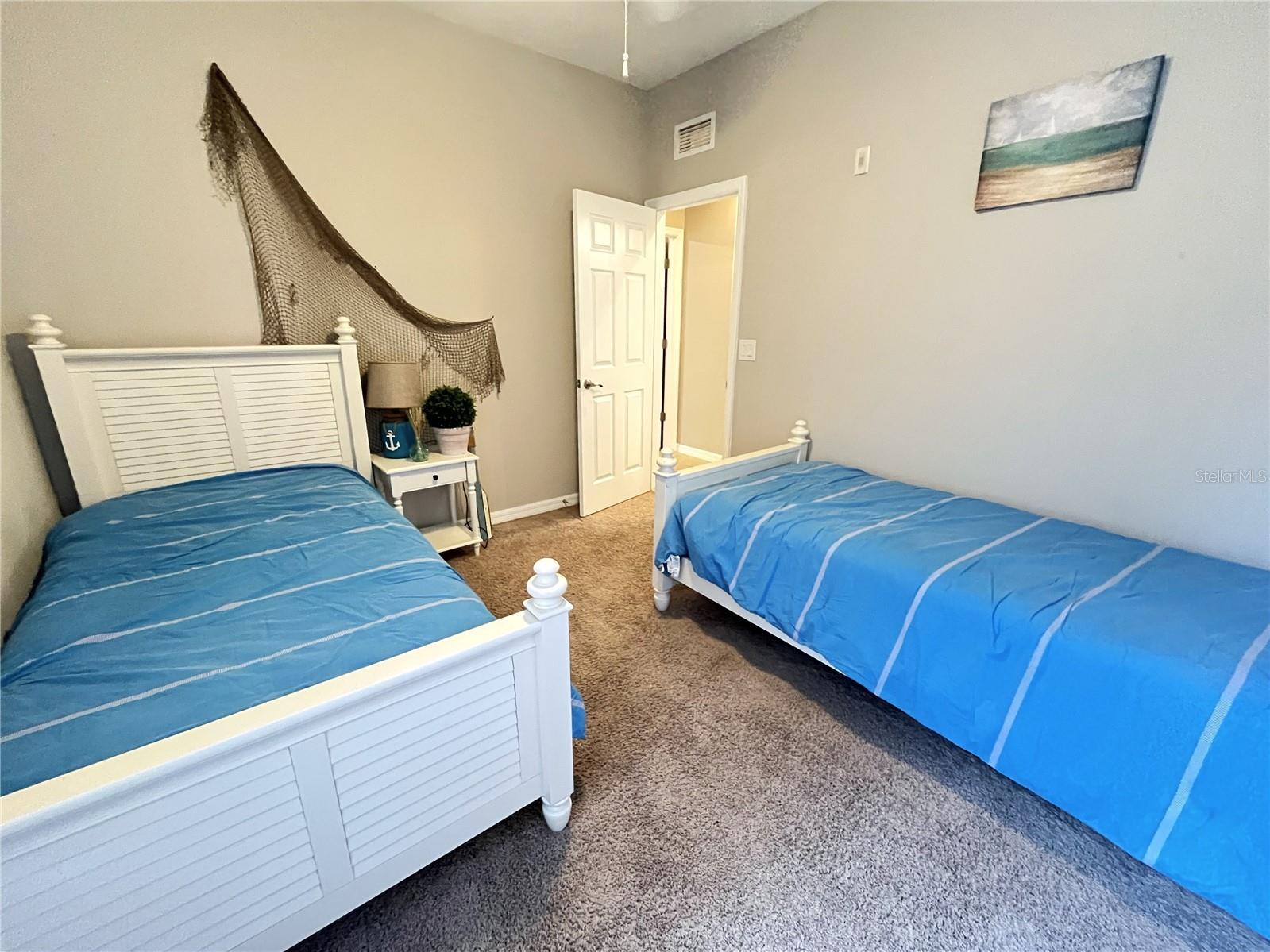 BAY STREET VILLAGE - Residential Lease