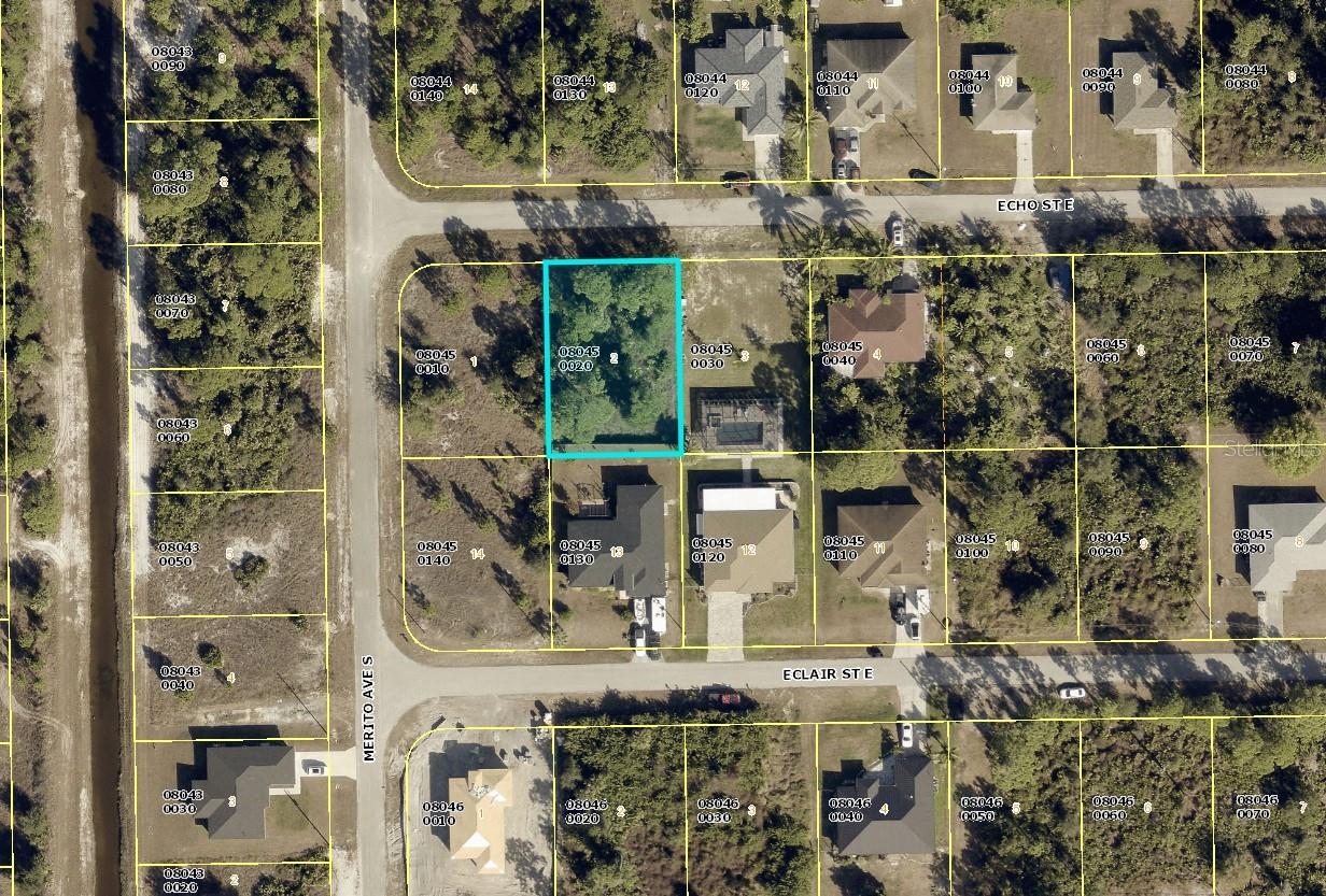 LEHIGH ACRES - Land