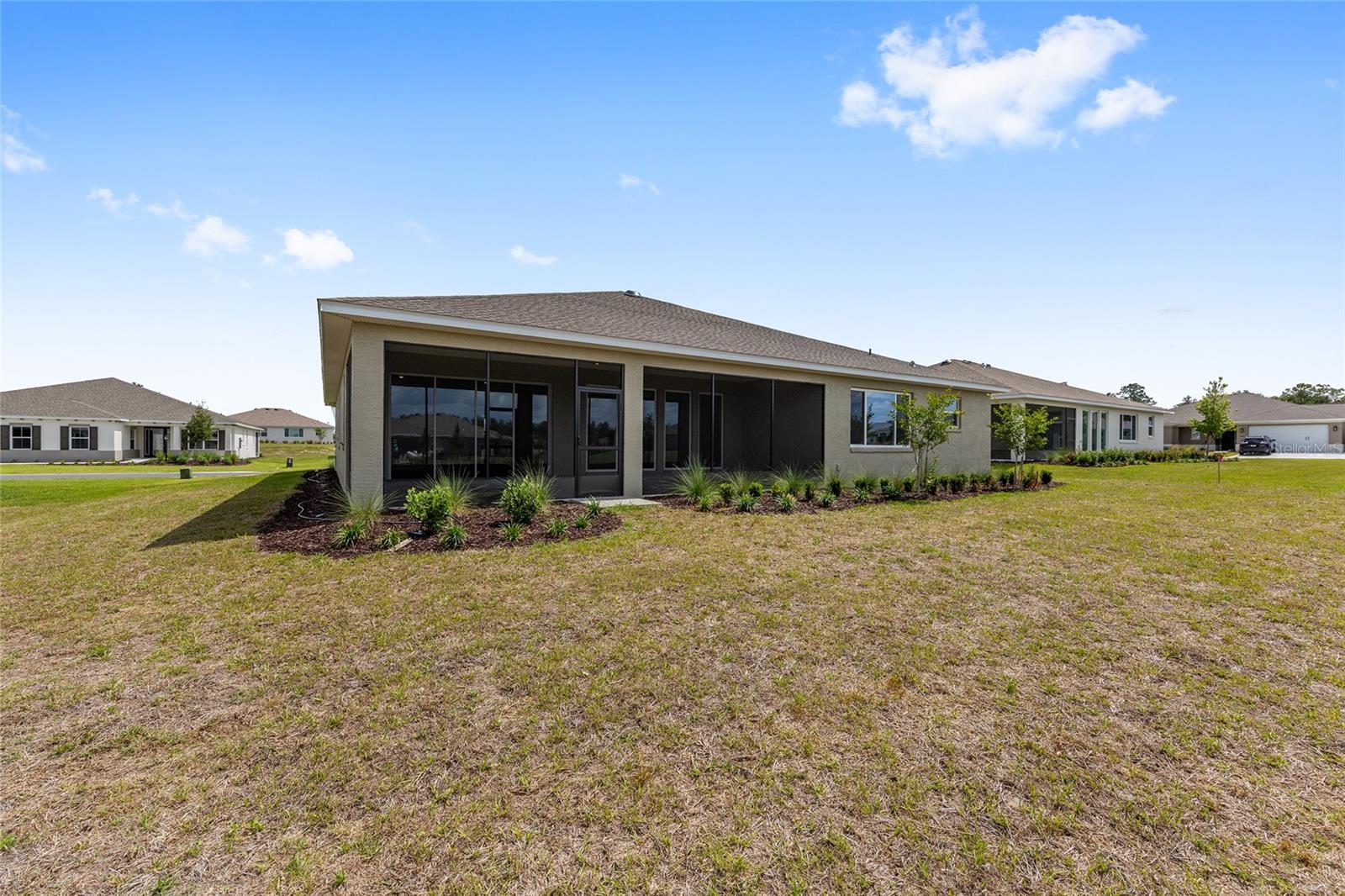 ON TOP OF THE WORLD - Residential