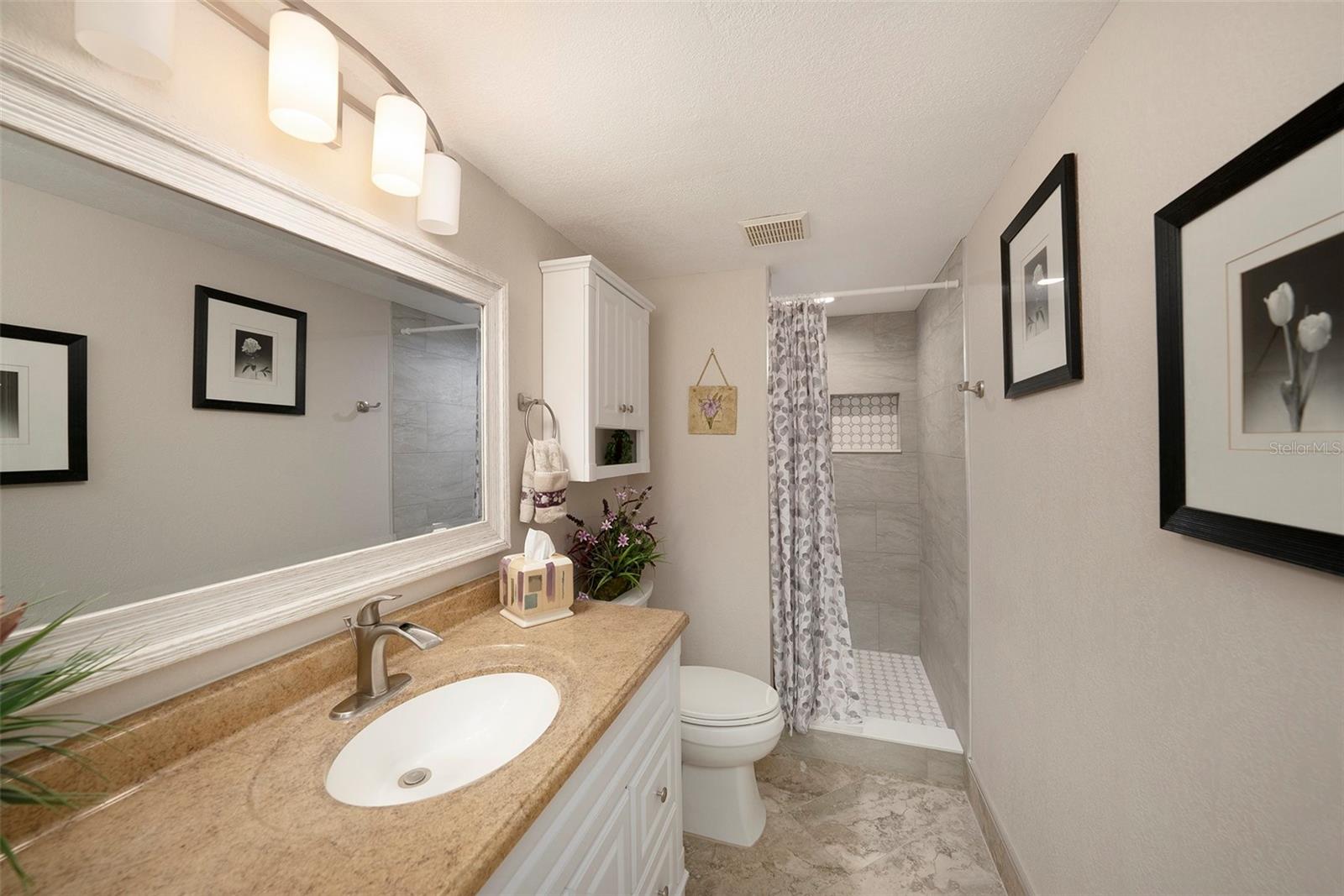 EAST LAKE WOODLANDS CYPRESS ESTATES - Residential