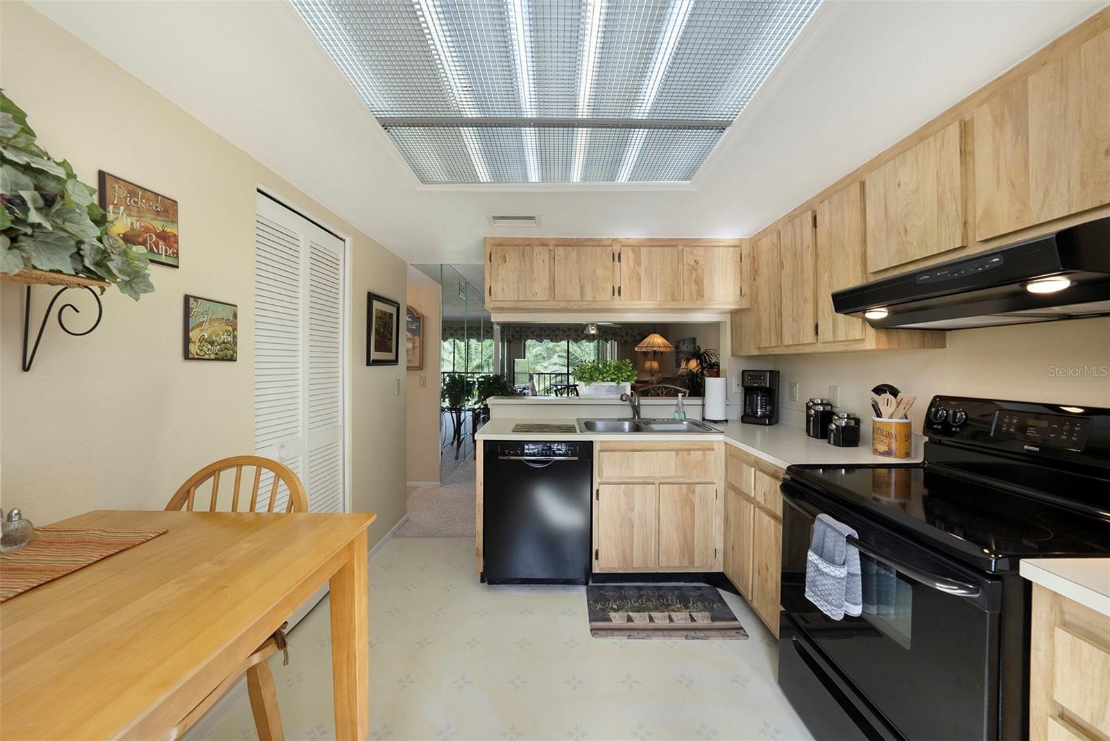 EAST LAKE WOODLANDS CYPRESS ESTATES - Residential