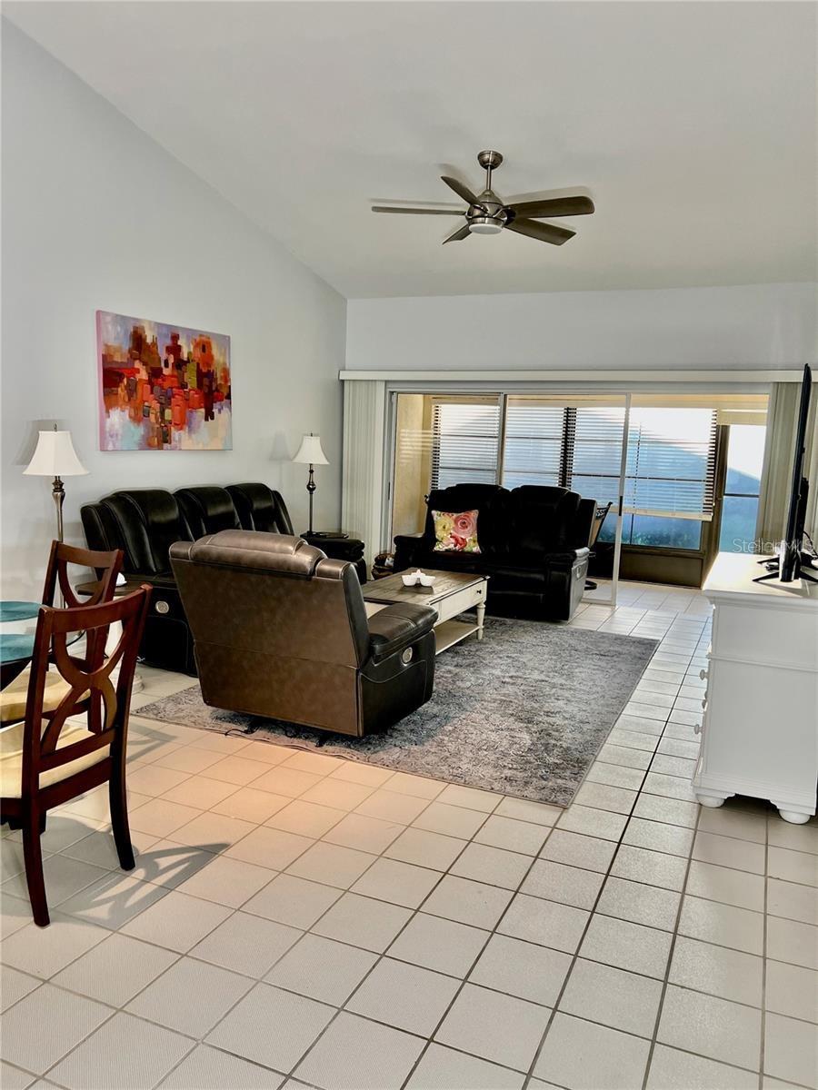 WOODLAKE VILLAS AT PALM-AIRE VI,VII&XI - Residential Lease