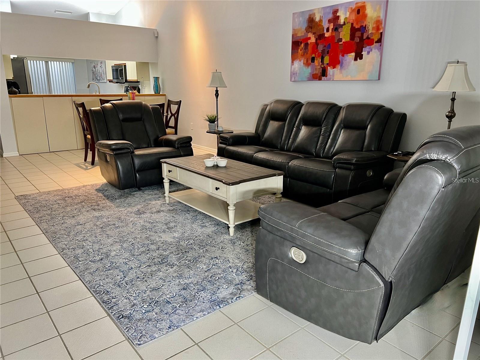 WOODLAKE VILLAS AT PALM-AIRE VI,VII&XI - Residential Lease