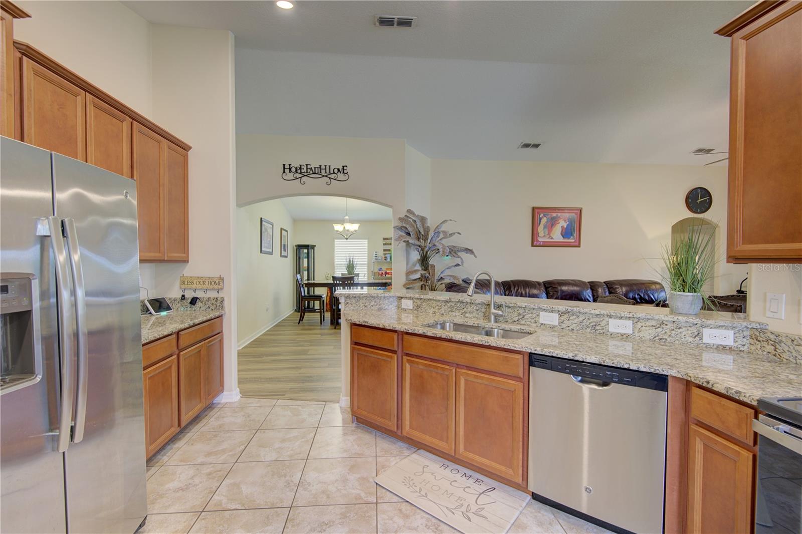 STONEYBROOK HILLS UN #2 - Residential