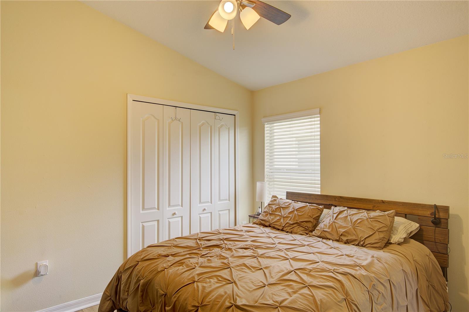 STONEYBROOK HILLS UN #2 - Residential