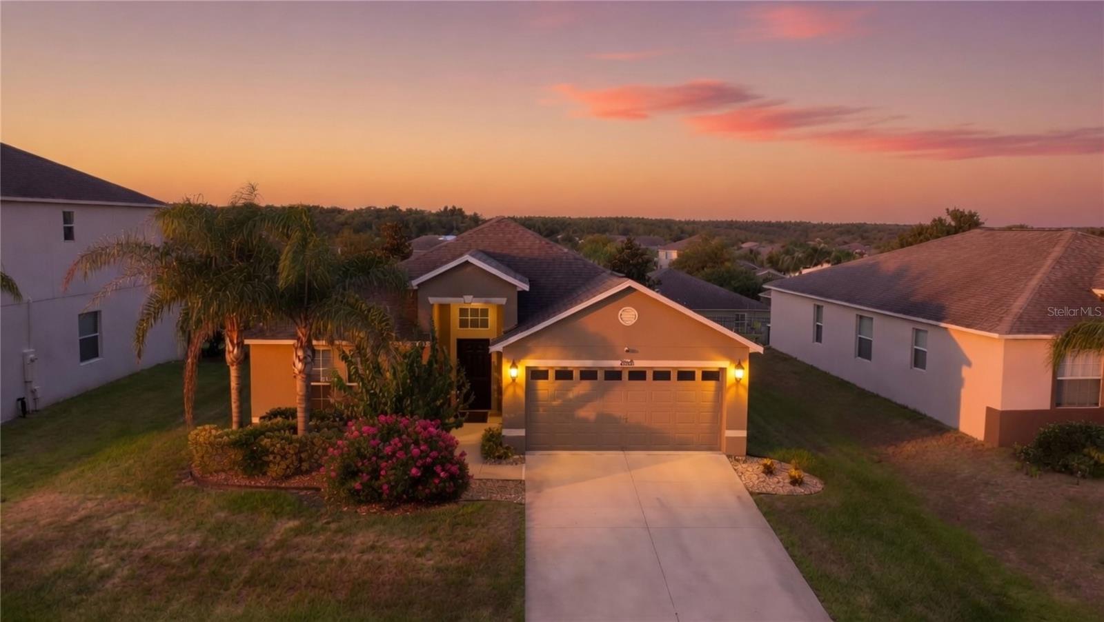 STONEYBROOK HILLS UN #2 - Residential