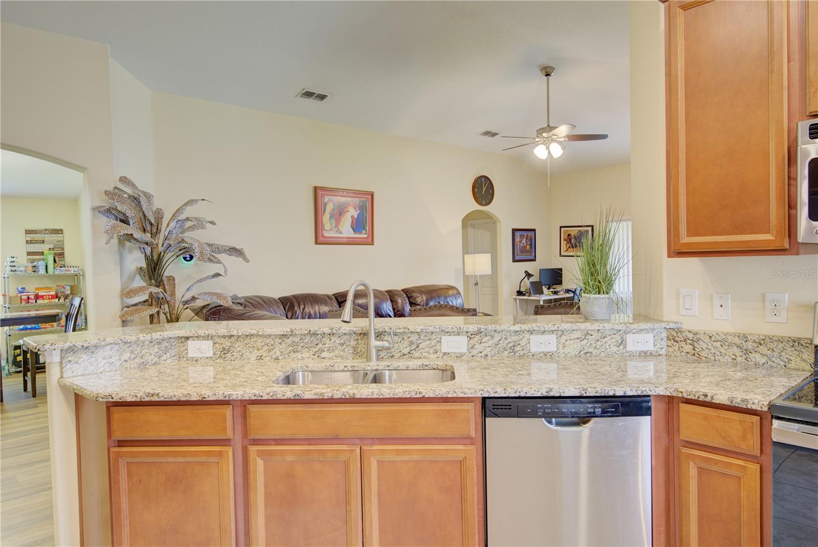 STONEYBROOK HILLS UN #2 - Residential