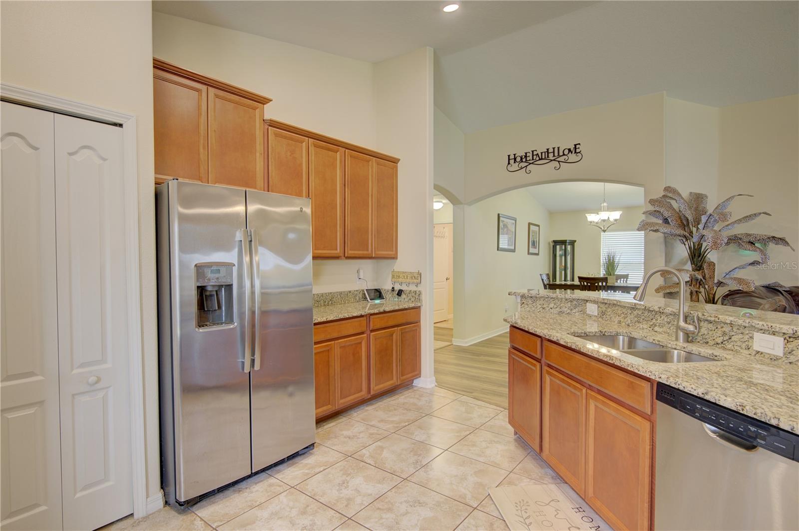STONEYBROOK HILLS UN #2 - Residential