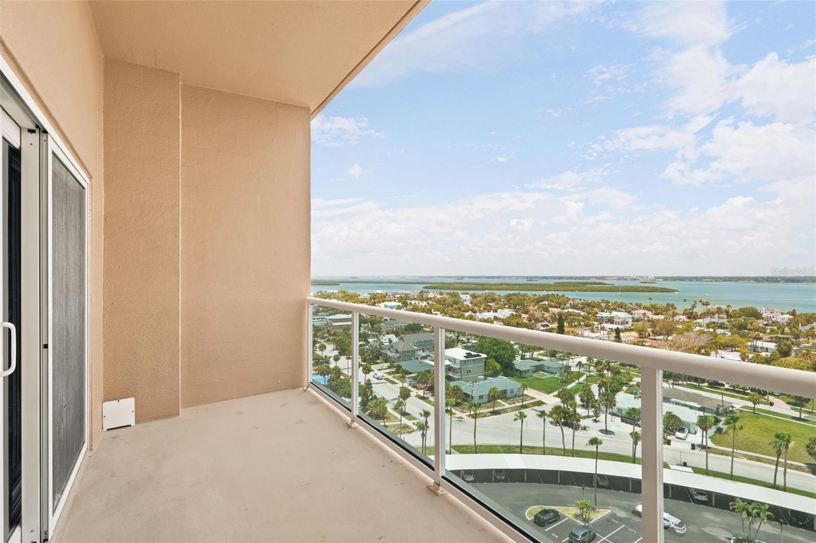 REGATTA BEACH CLUB CONDO - Residential