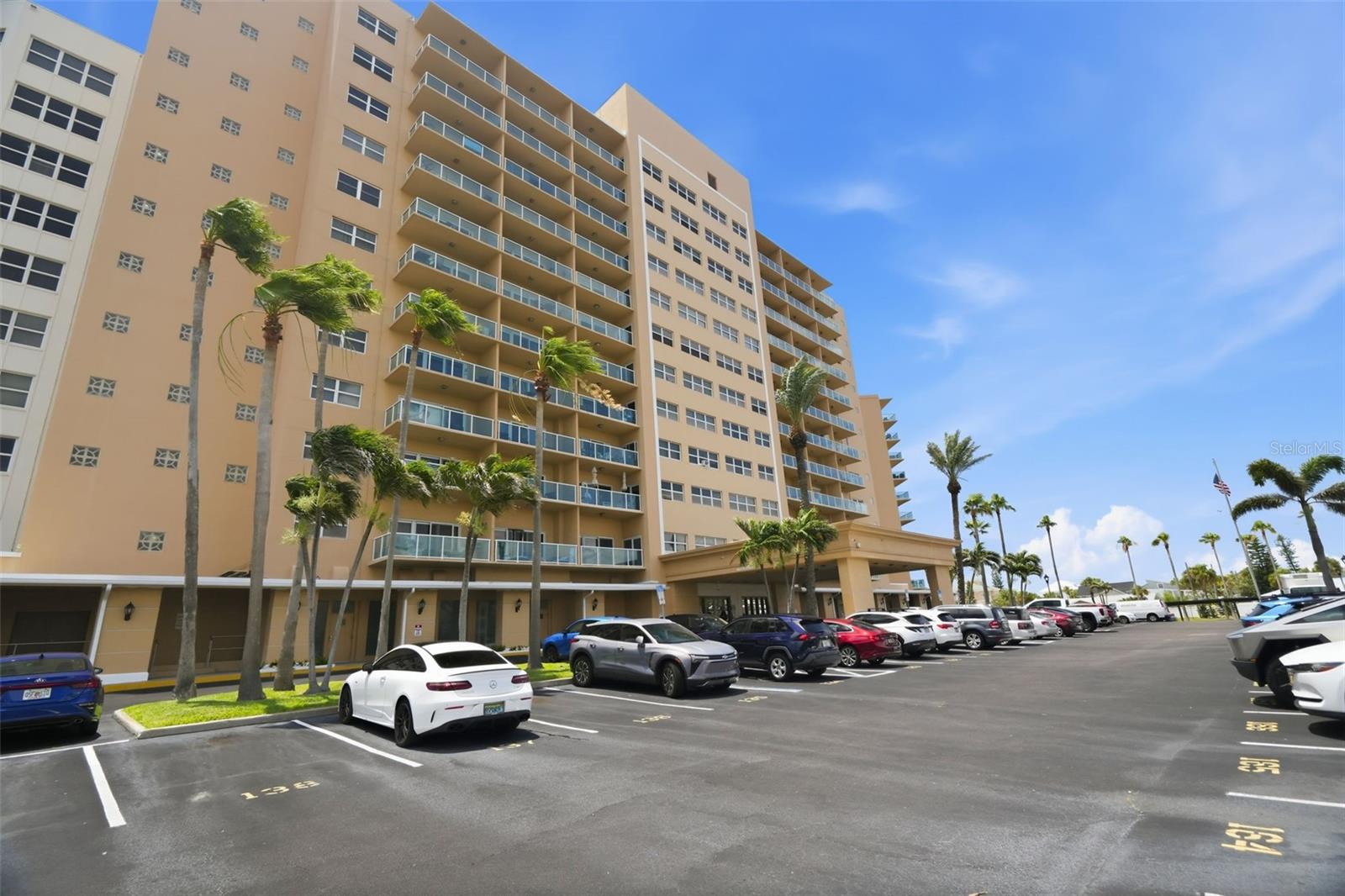 REGATTA BEACH CLUB CONDO - Residential