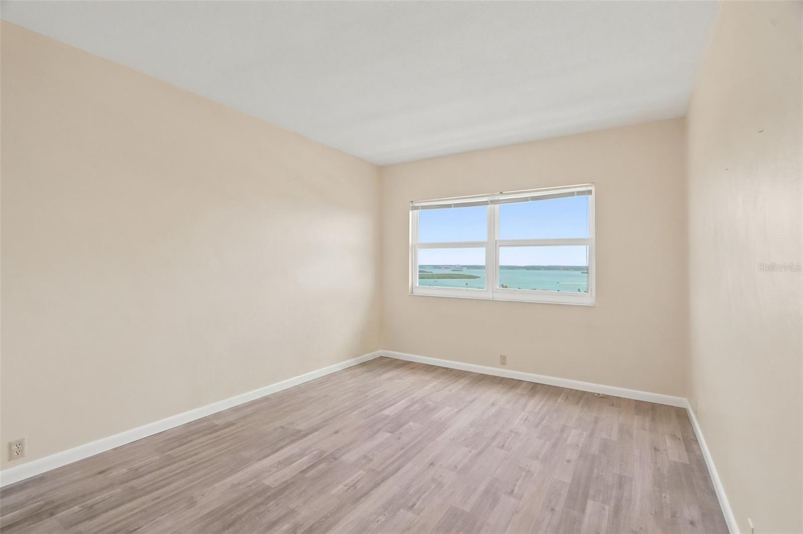 REGATTA BEACH CLUB CONDO - Residential