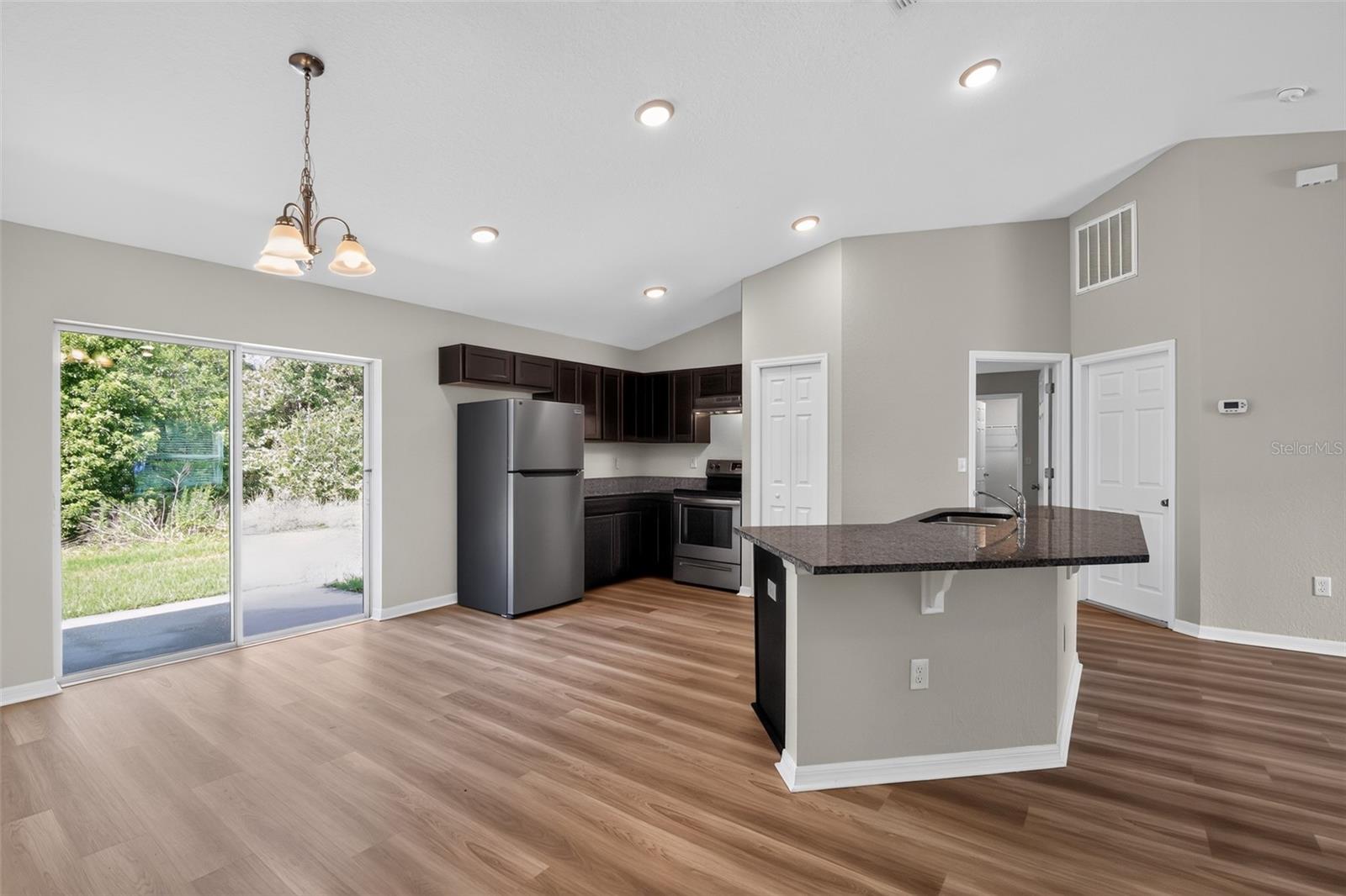 SILVER SPGS SHORES 16 - Residential