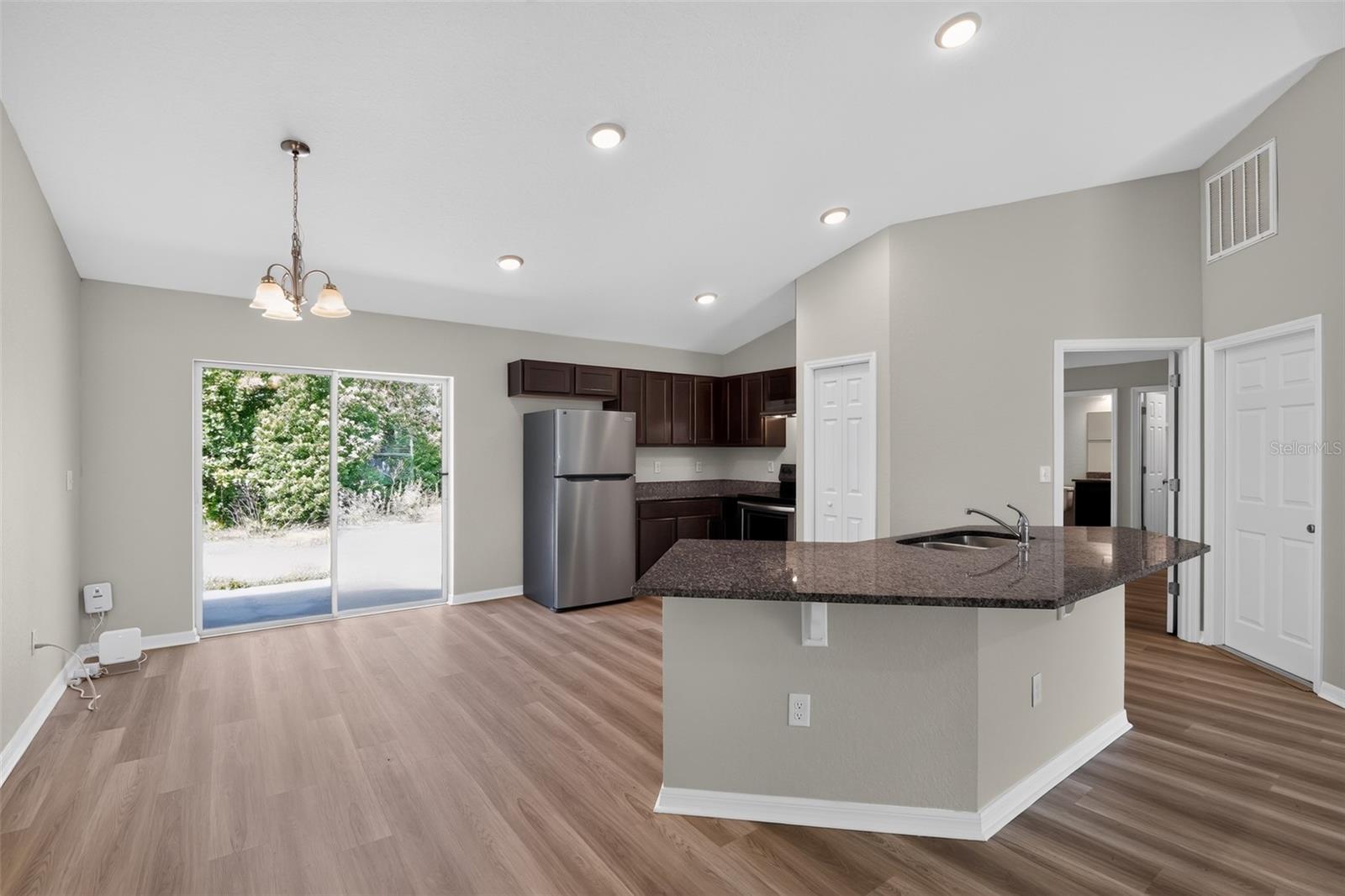 SILVER SPGS SHORES 16 - Residential