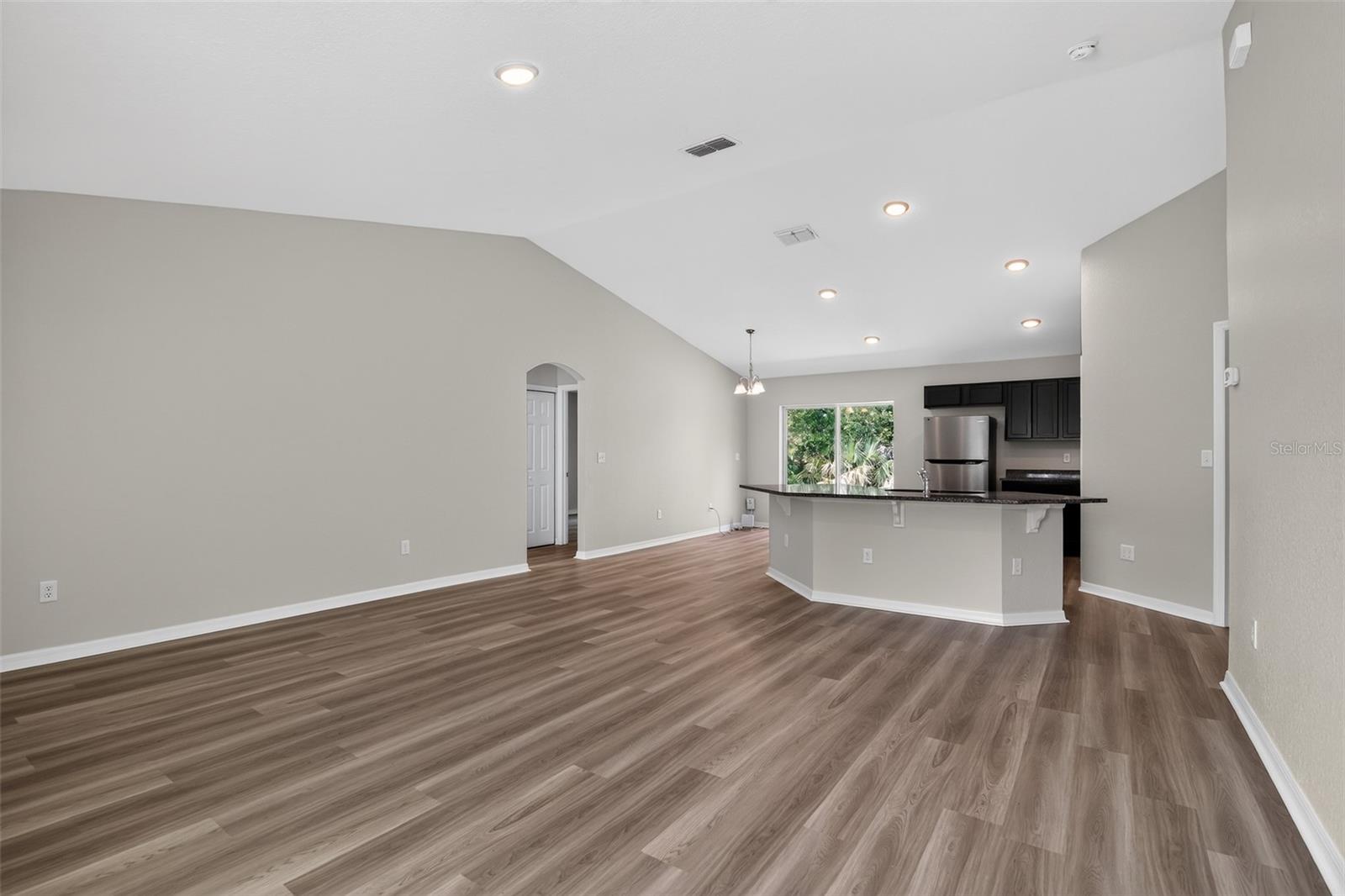 SILVER SPGS SHORES 16 - Residential