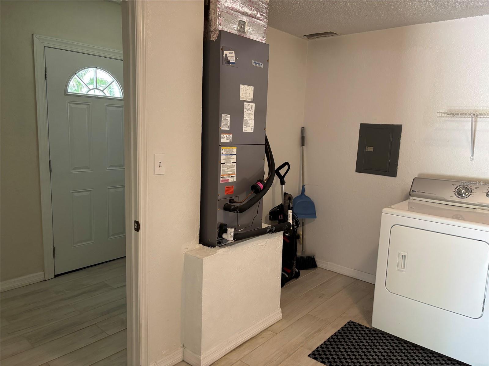 LAKE FOREST CONDO - Residential