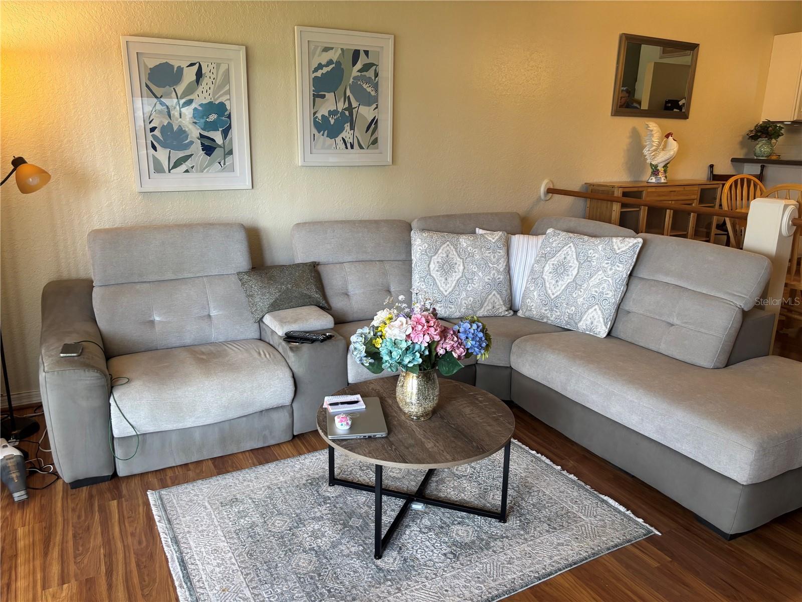 LAKE FOREST CONDO - Residential