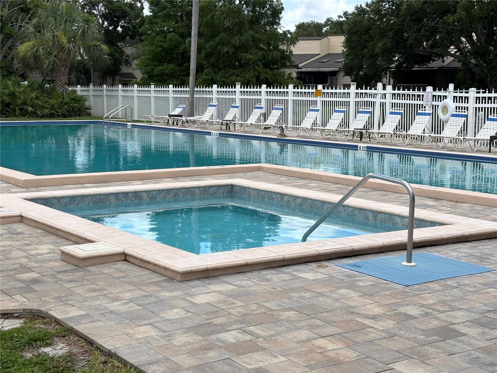 LAKE FOREST CONDO - Residential