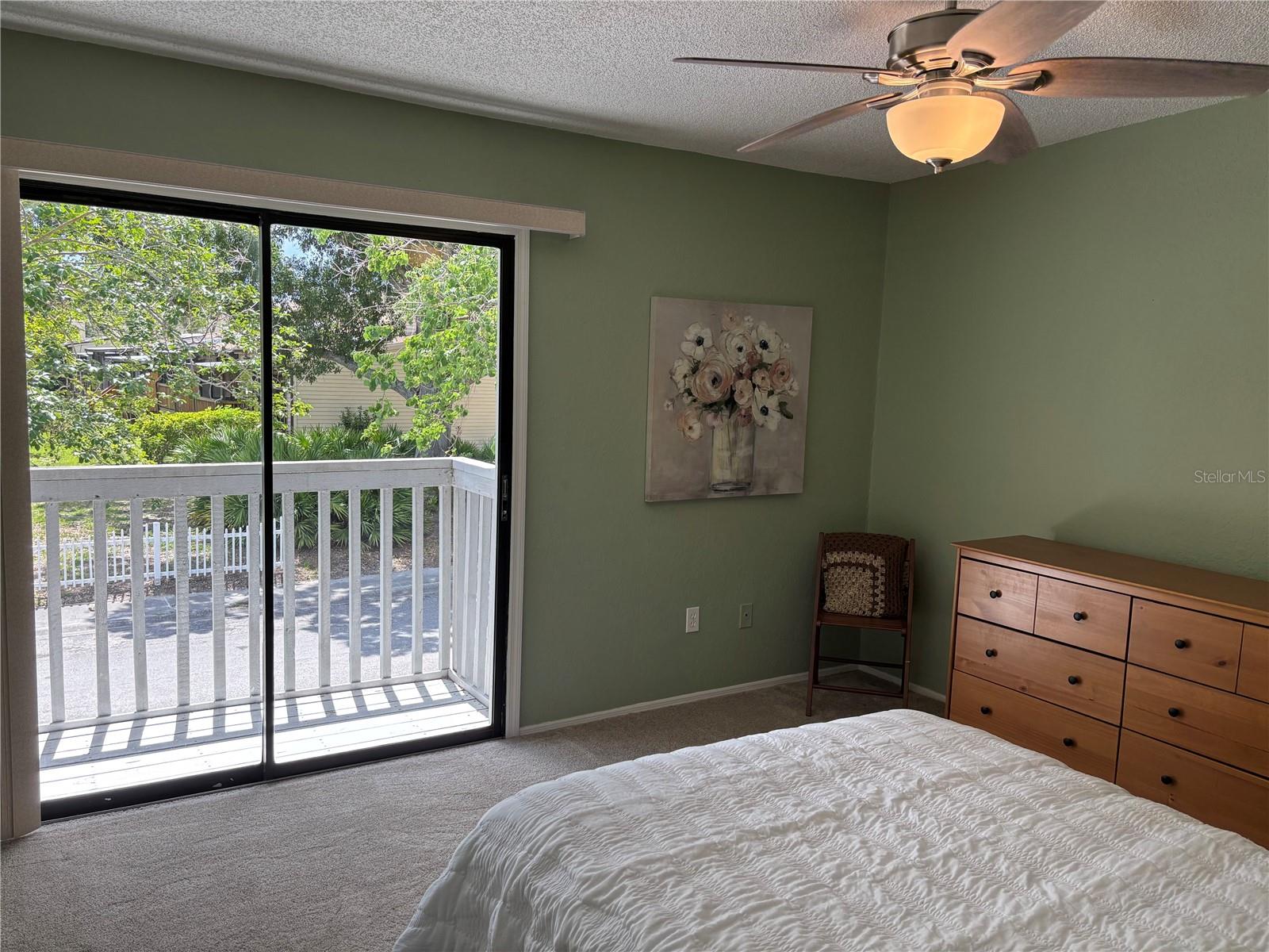 LAKE FOREST CONDO - Residential