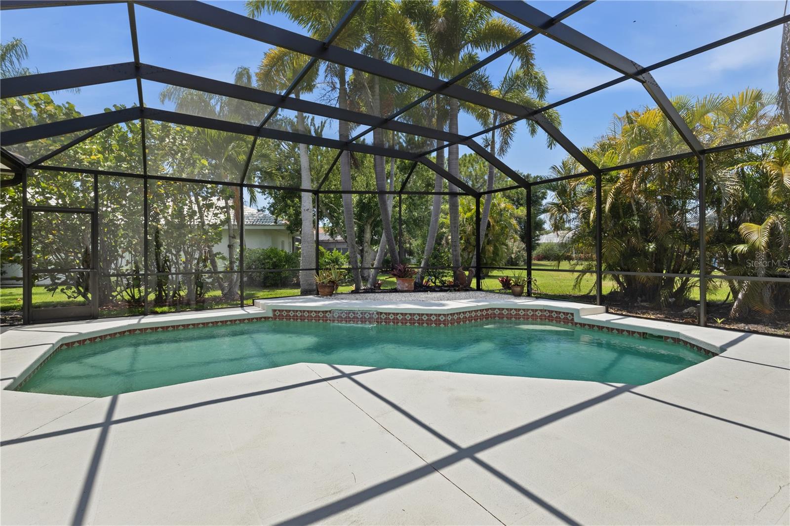 TURTLE ROCK - Residential