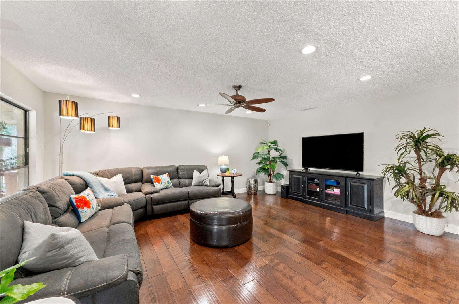 NORTHDALE SEC A UNIT 4 - Residential