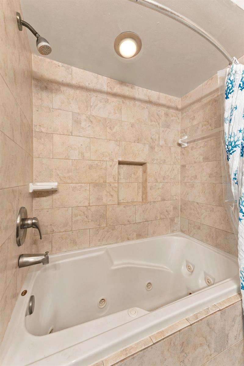NORTHDALE SEC A UNIT 4 - Residential