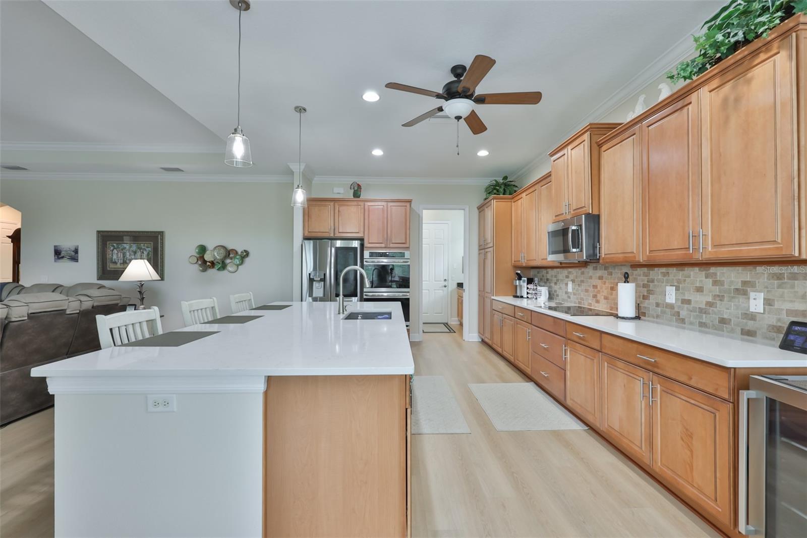 SUN CITY CENTER UN 274 & 275 - Residential