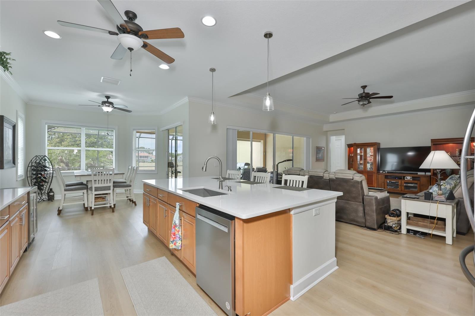 SUN CITY CENTER UN 274 & 275 - Residential