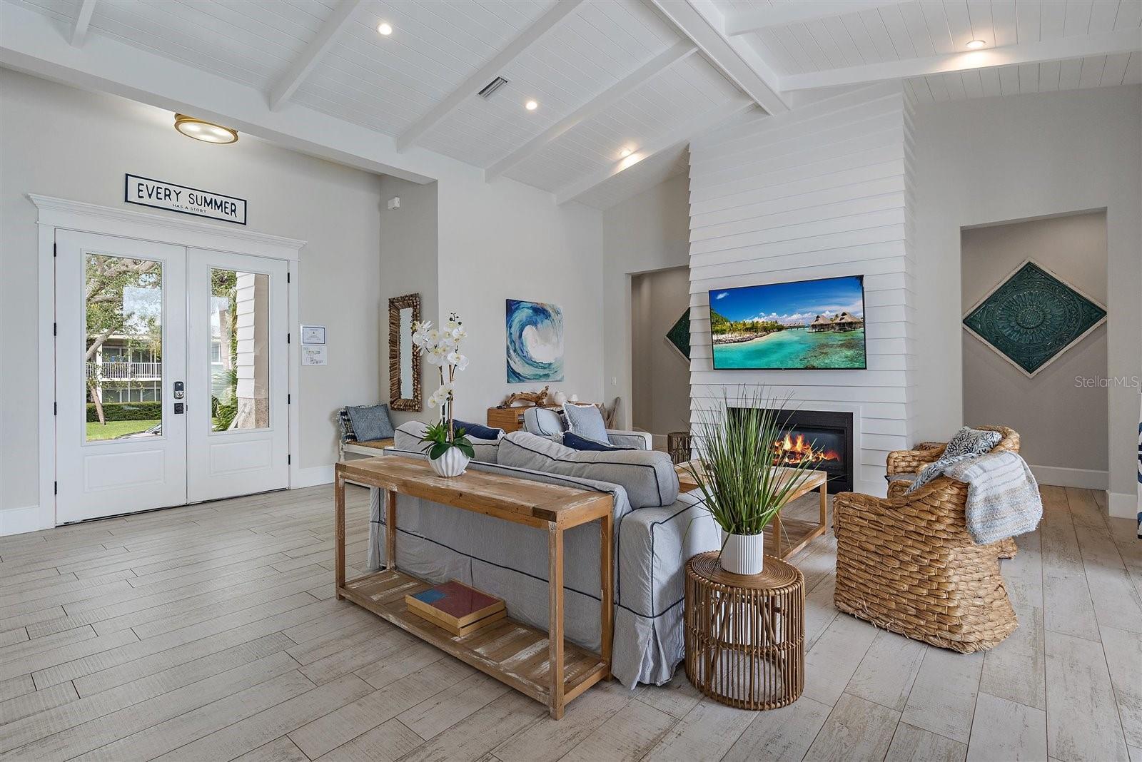 SAINT ARMANDS DIV JOHN RINGLING ESTATES - Residential