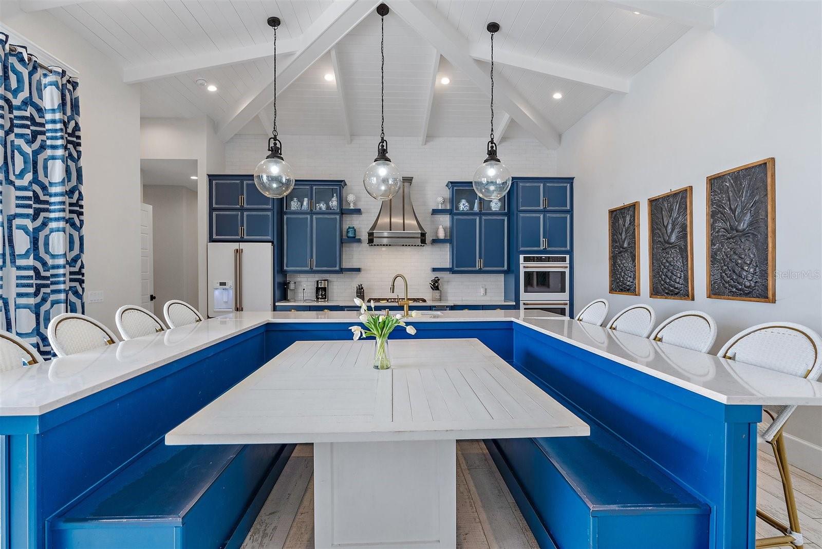 SAINT ARMANDS DIV JOHN RINGLING ESTATES - Residential