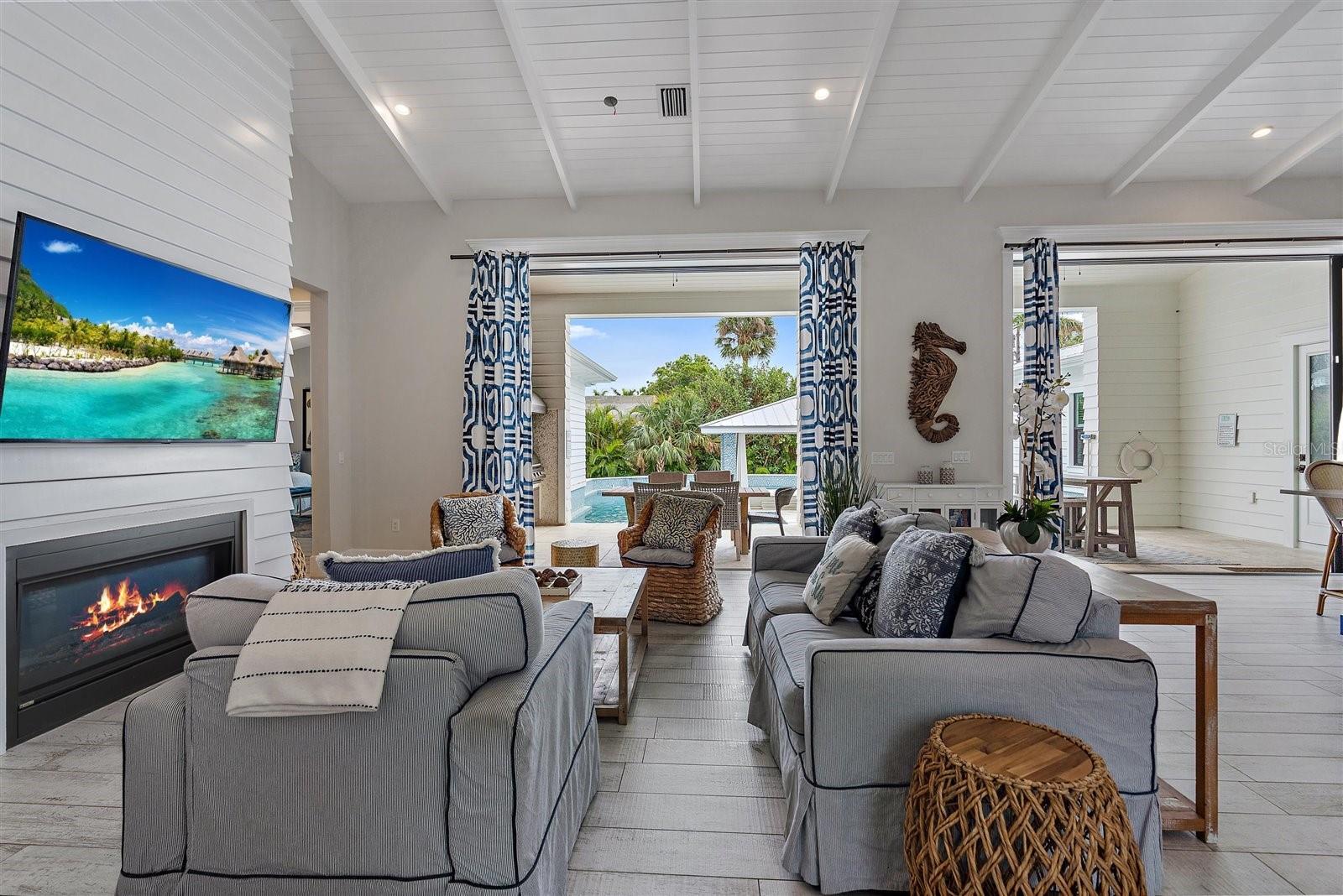 SAINT ARMANDS DIV JOHN RINGLING ESTATES - Residential