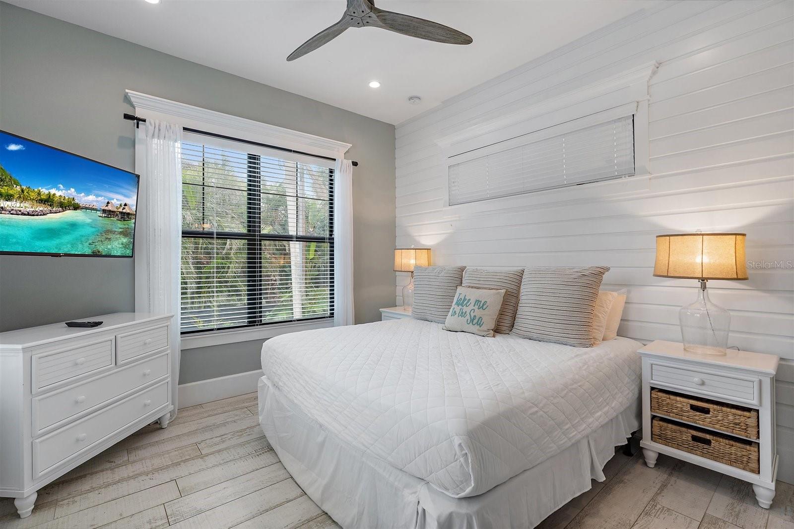 SAINT ARMANDS DIV JOHN RINGLING ESTATES - Residential