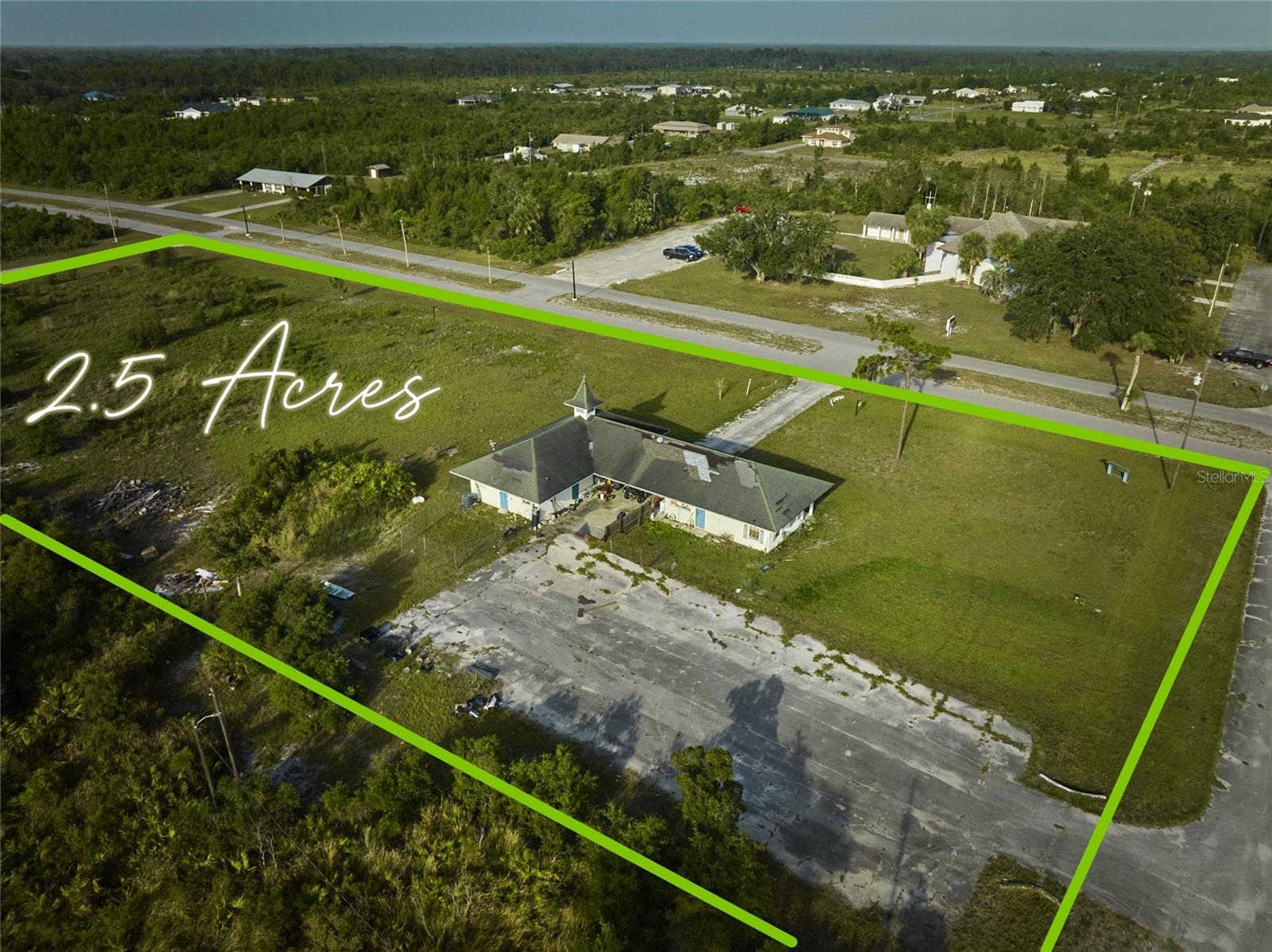 INDIAN LAKE ESTATES - Residential Income