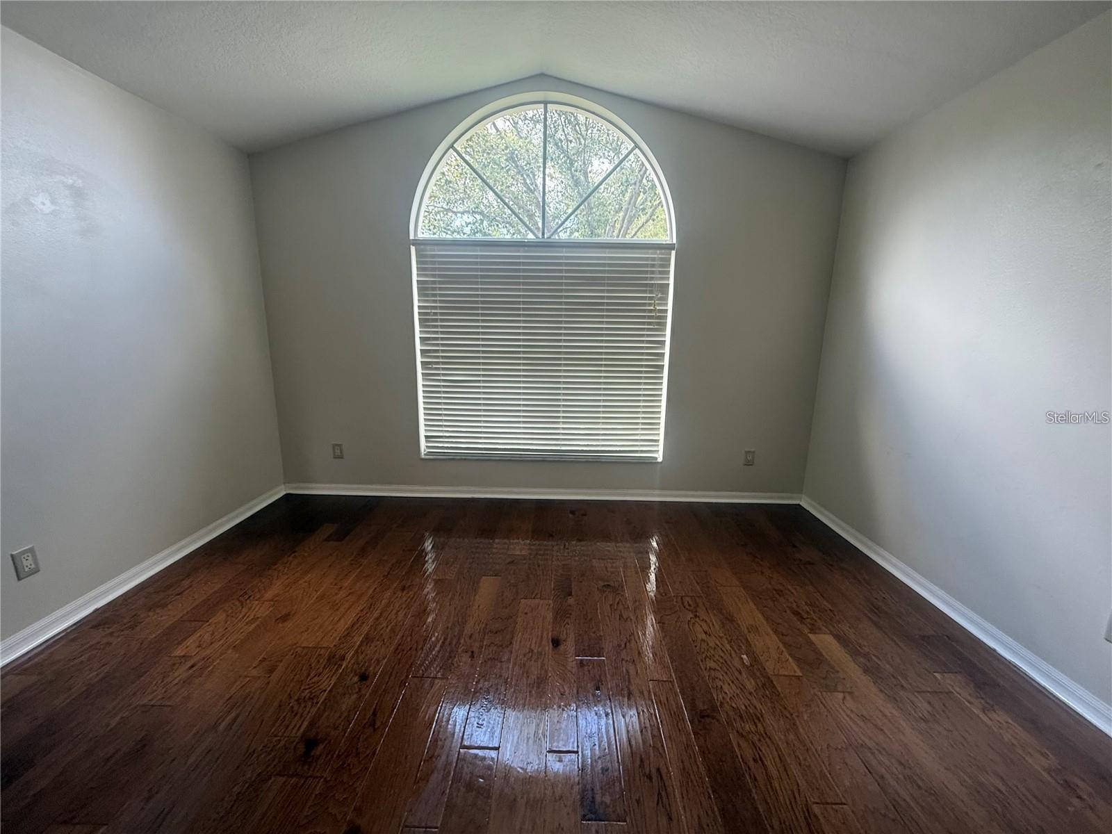 LAKE ST CHARLES UNIT 8 - Residential Lease