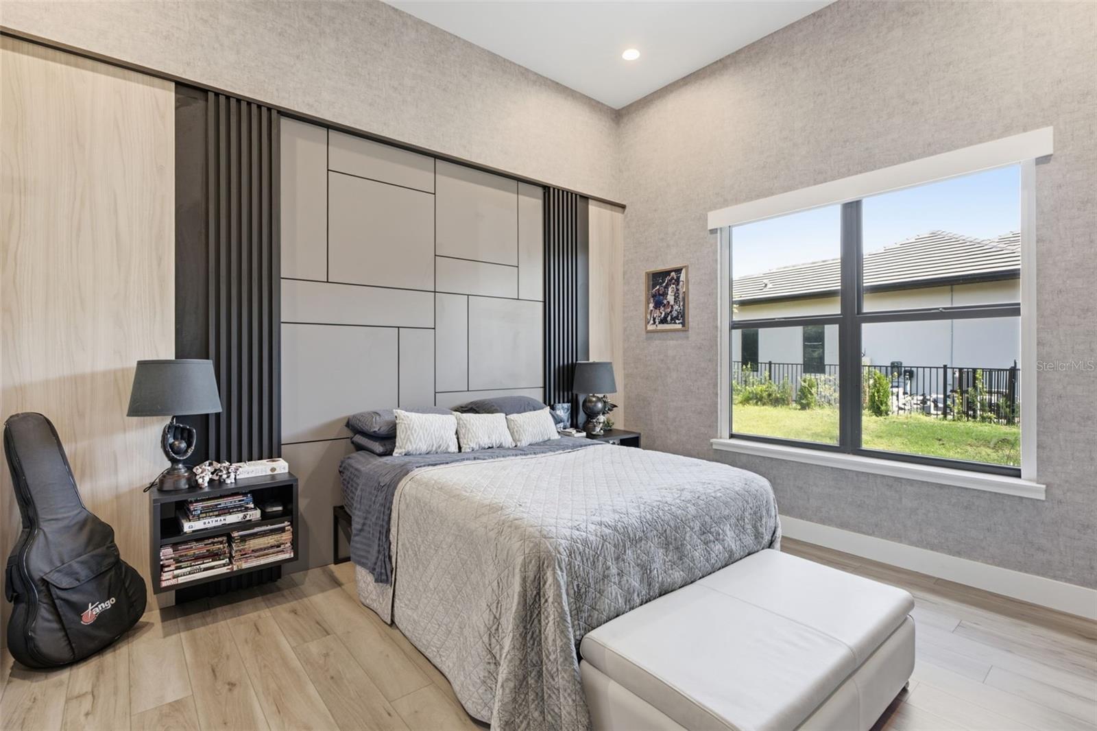 BELLA COLLINA SUB - Residential