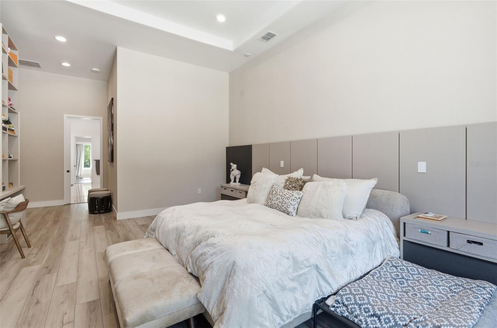 BELLA COLLINA SUB - Residential
