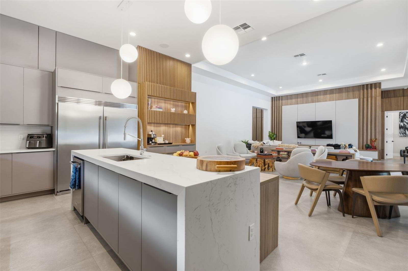 BELLA COLLINA SUB - Residential