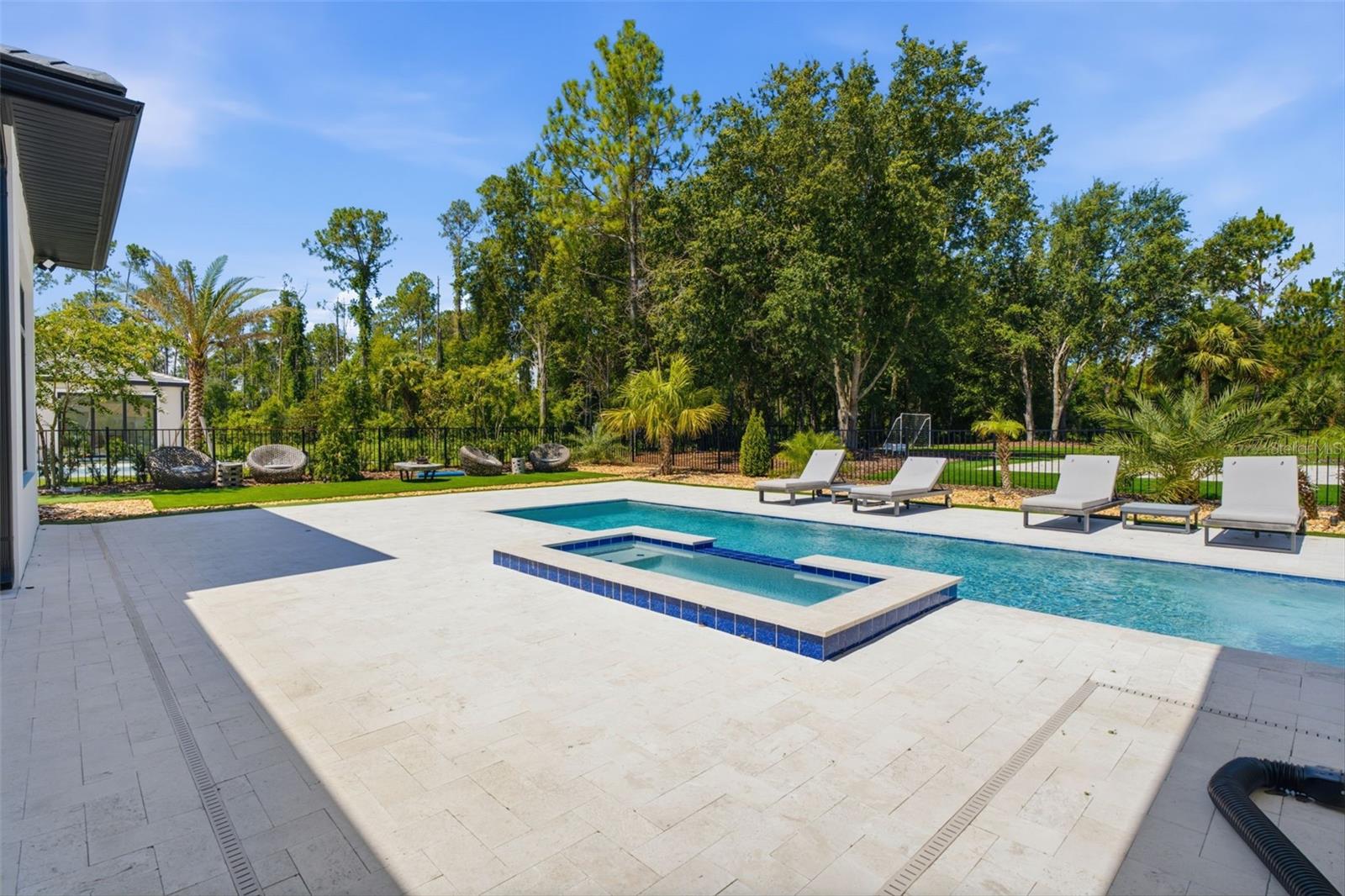 BELLA COLLINA SUB - Residential