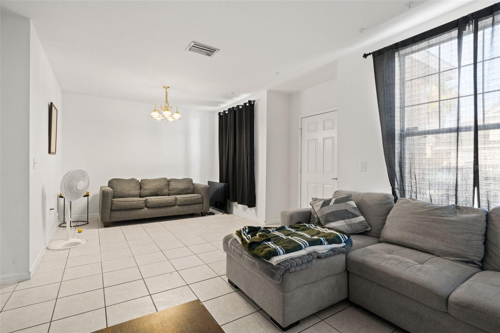 VILLAGES OF BLOOMINGDALE - PHA - Residential