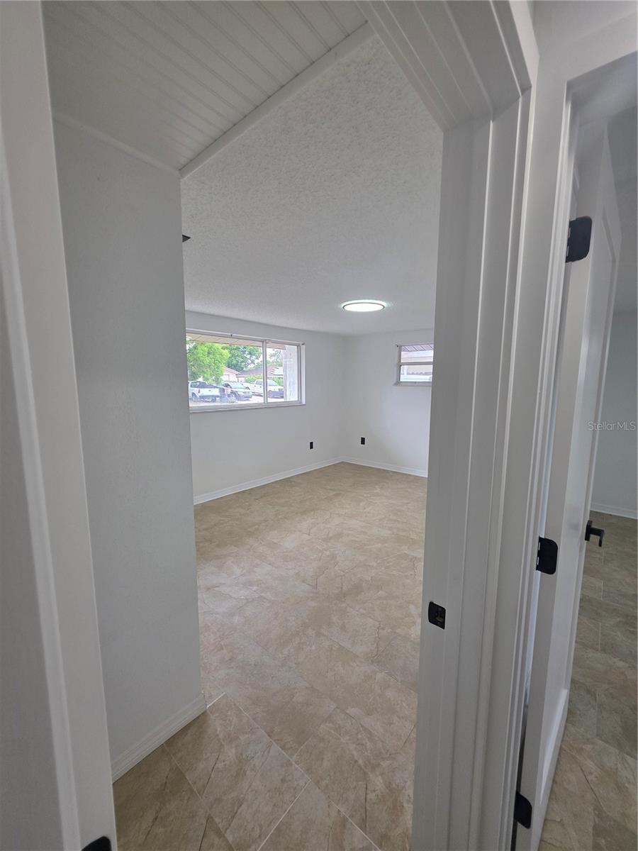 EMBASSY HILLS - Residential