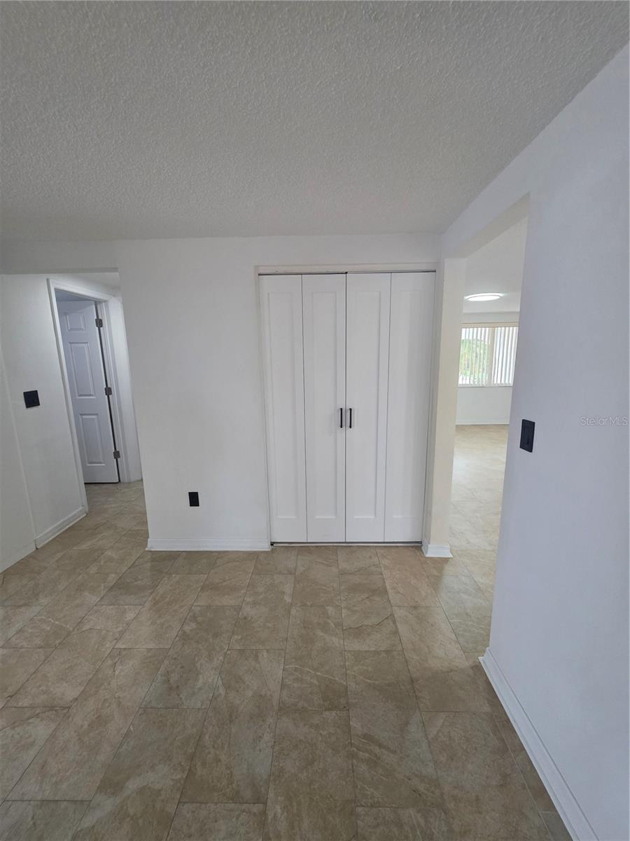 EMBASSY HILLS - Residential