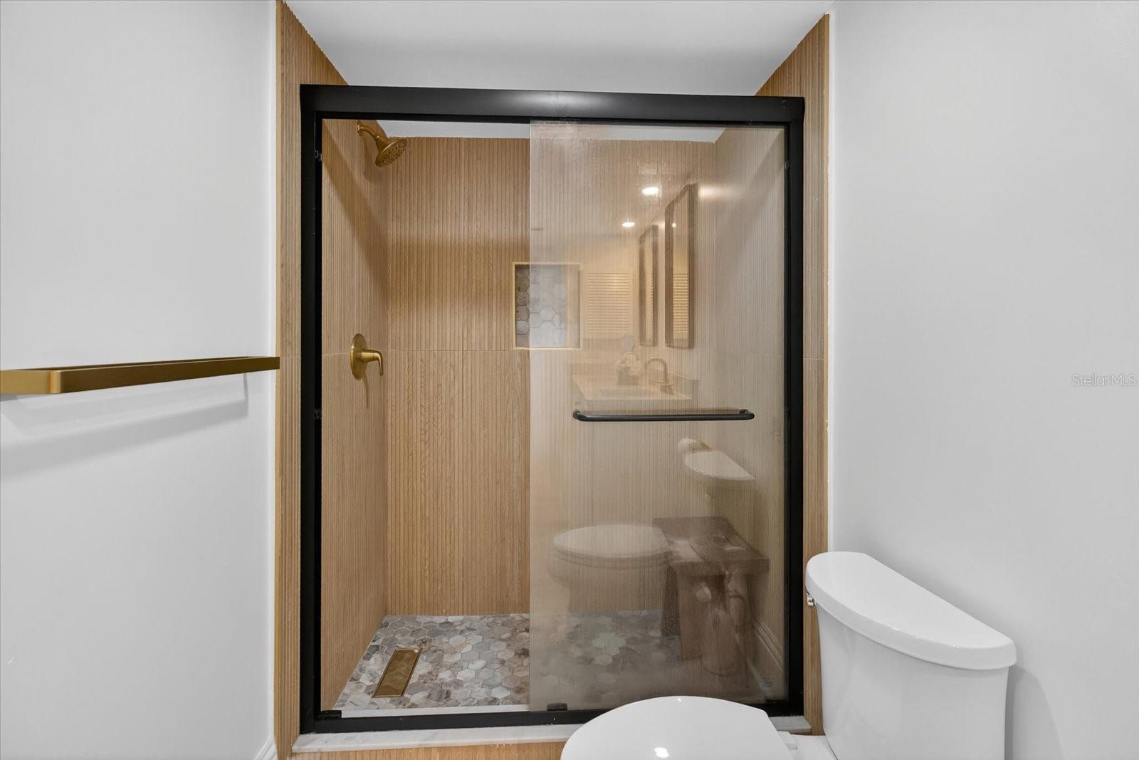 SADDLEBROOK CONDO CL 05 - Residential Lease